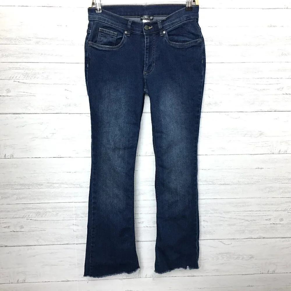 Venus Women's Jeans Boot Cut Stretch Fray Hems size 6L length 29